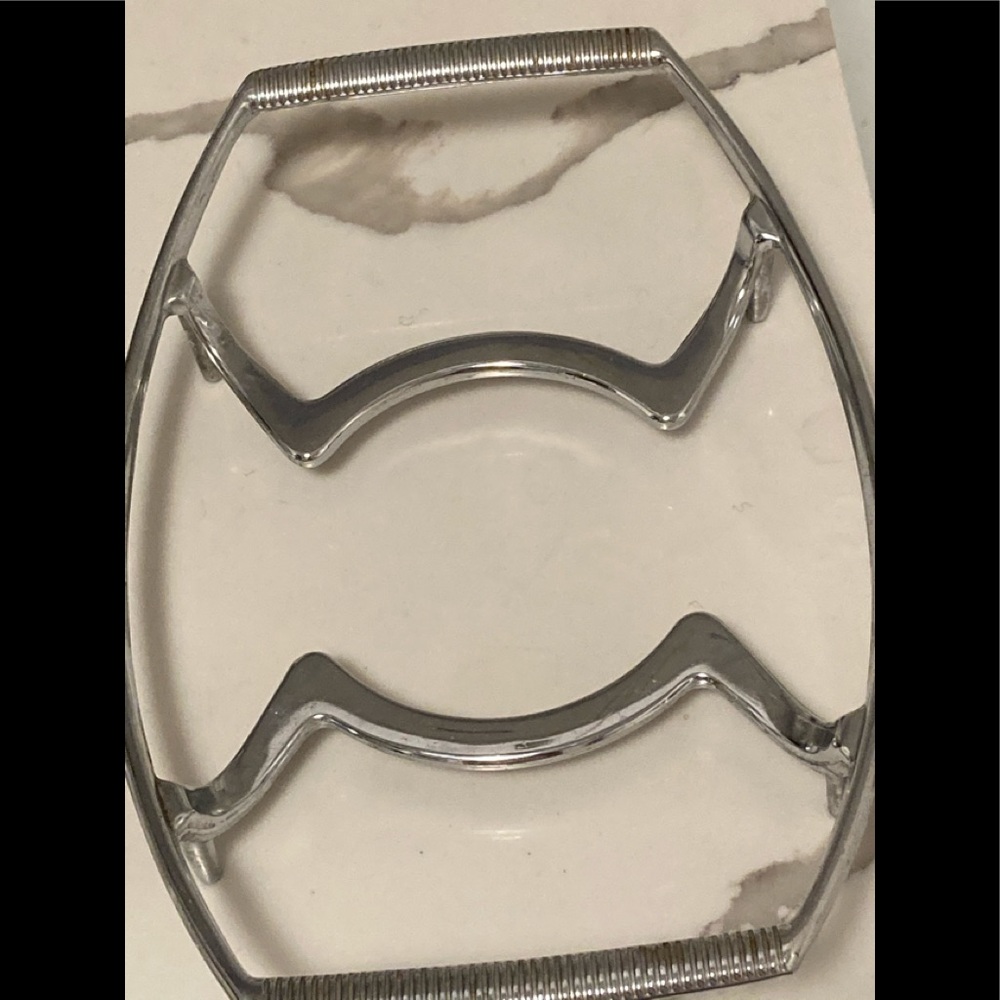 Corning Casserole/Trivet chrome Cradle P-11-M
